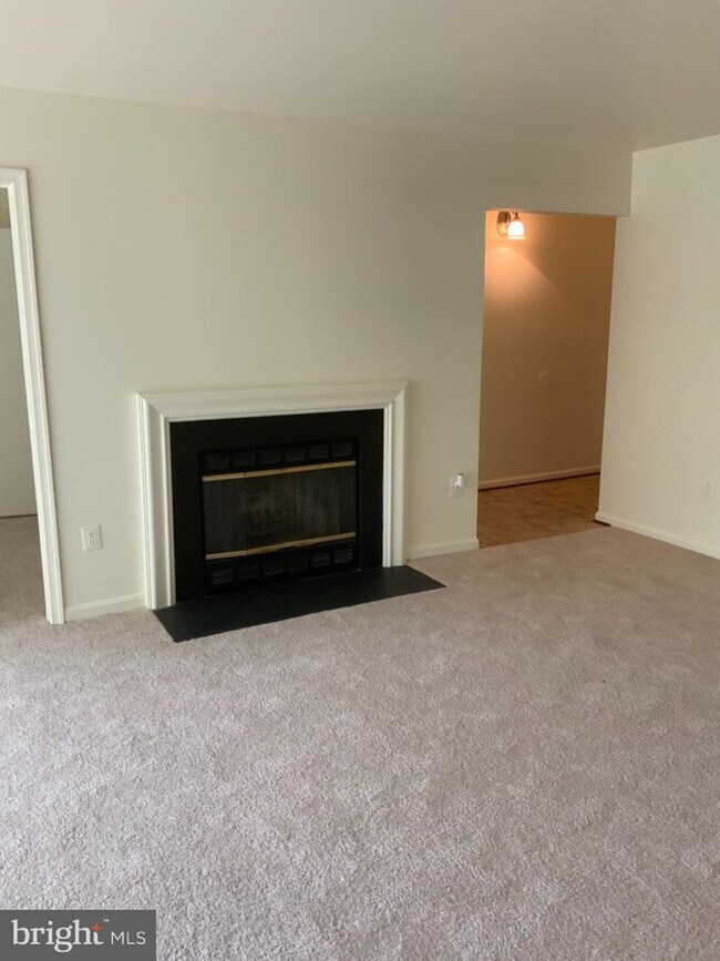 Building Photo - 14905 Cleese Ct