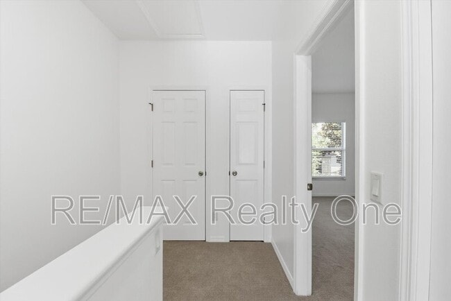 Building Photo - 1705 W Spring Meadow Loop