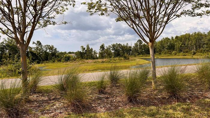 Building Photo - 10574 Farm Hl Ave