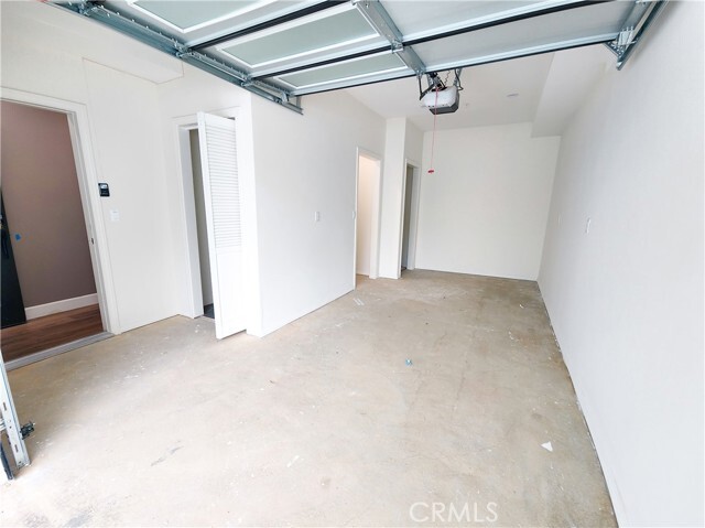 Building Photo - 11255 Tiara St