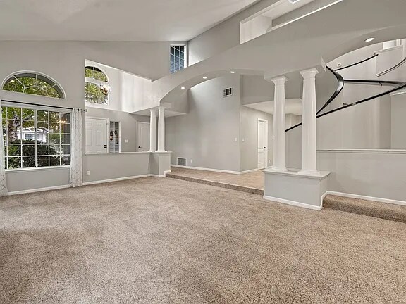Primary Photo - 4086 Bancroft Dr
