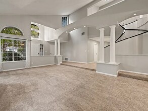 Building Photo - 4086 Bancroft Dr