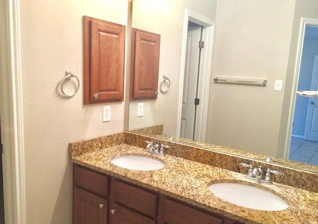 Building Photo - 806 Magnolia Bend