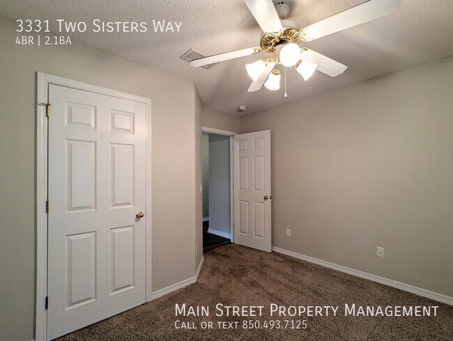 Building Photo - 3331 Two Sisters Wy