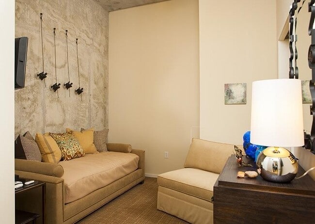 Building Photo - FULLY FURNISHED Condo At Terrazzo In The Gulch
