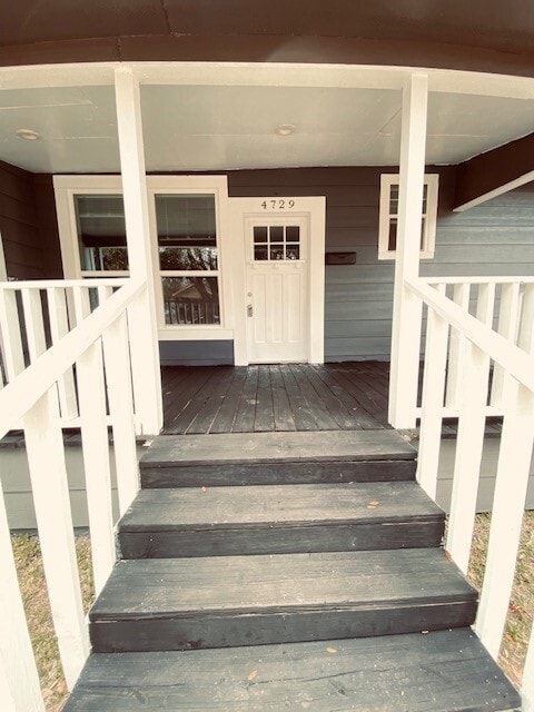 Building Photo - 4729 Walker St