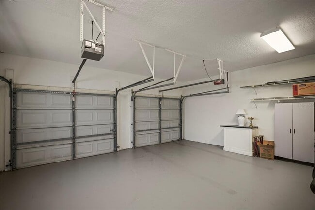 Building Photo - 4941 Bayshore Blvd