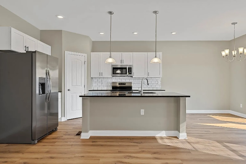 Building Photo - 3042 Gunsmoke Trail Way