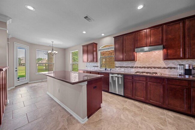 Building Photo - 4814 Peninsula Garden Way