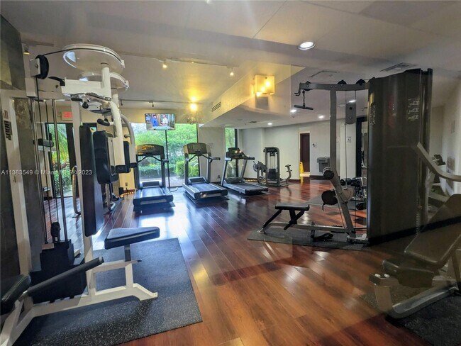 Building Photo - 3300 NE 191st St