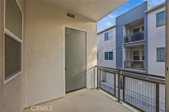 Building Photo - 980 N Tangent Privado