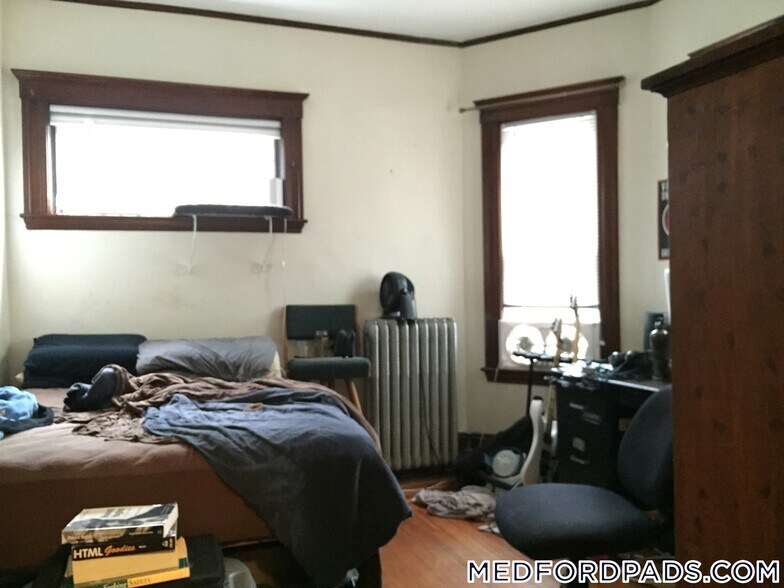 Primary Photo - 270 Harvard St