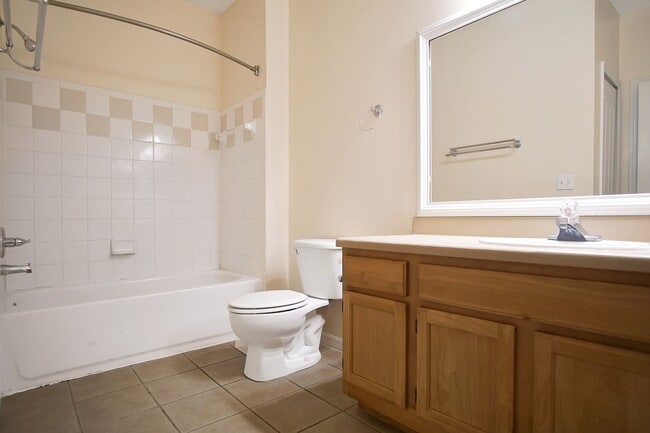 Building Photo - Runaway Beach Condo now available!