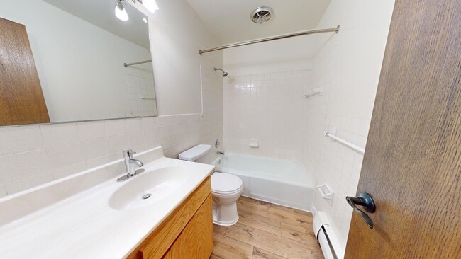 Building Photo - 3050 Old Hwy 8