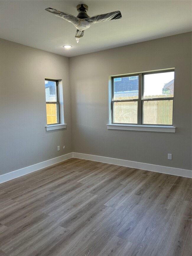 Building Photo - 2511 Martinas Ct