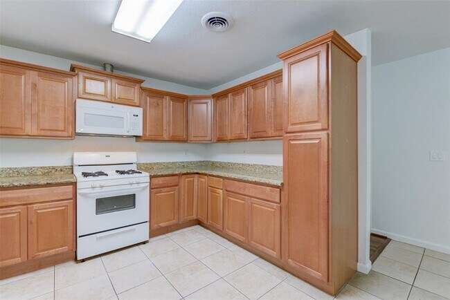 Building Photo - 3602 Galway Ln