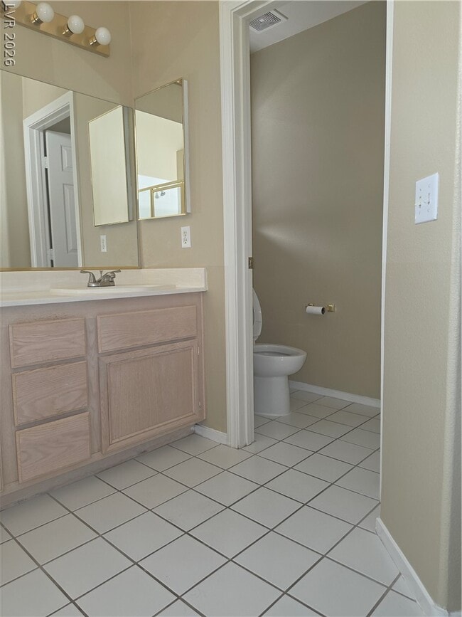 Building Photo - 9740 Panorama Cliff Dr