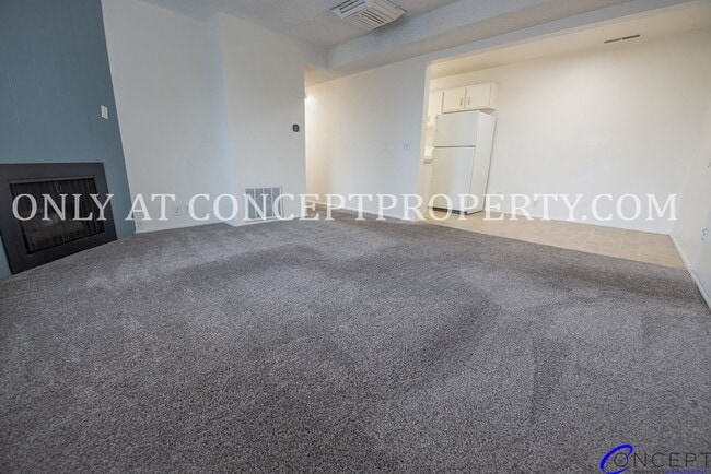 Interior Photo - 132 E 2nd Ave