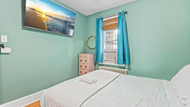 Building Photo - 101 West Ave