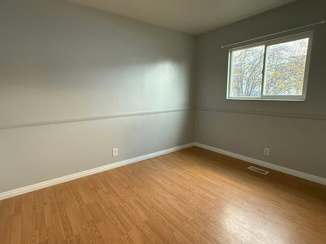 Building Photo - 3556 S 8150 W