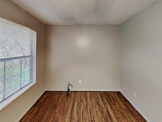 Building Photo - 501 Byron St