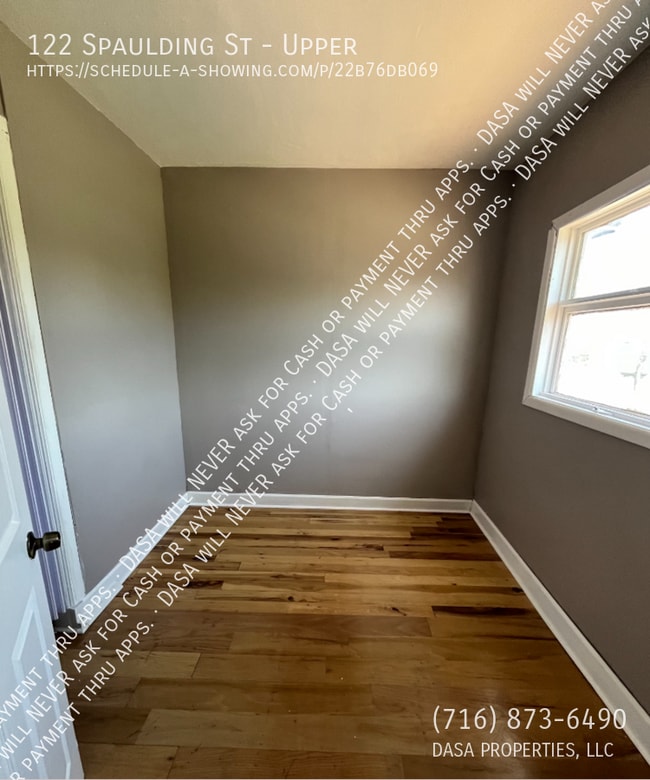 Building Photo - 122 Spaulding St