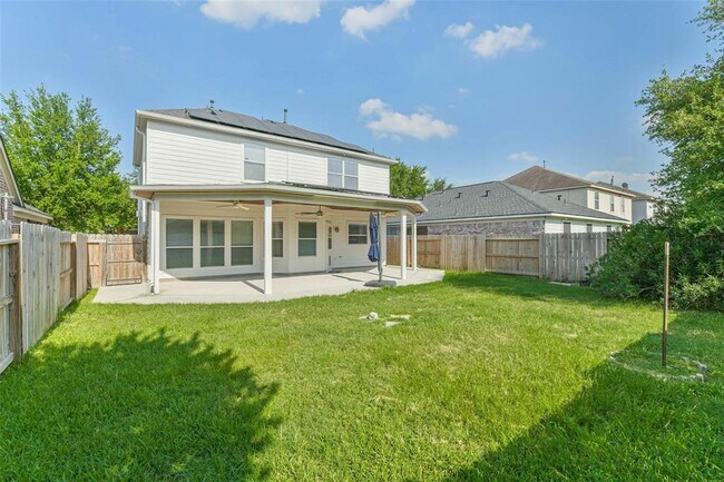 Building Photo - 15503 Hickory Dale St