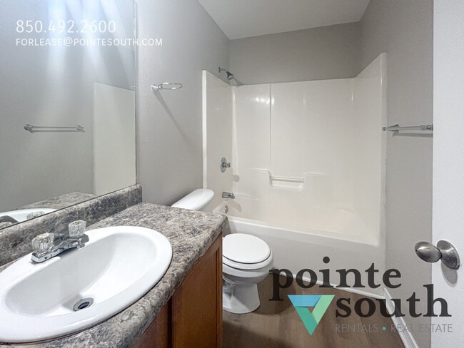 Building Photo - 11730 Madrone Ln