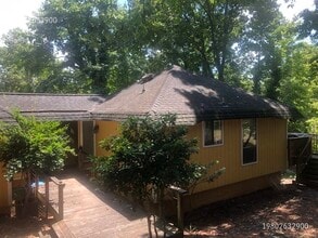 Building Photo - 3117 Point Clear Dr