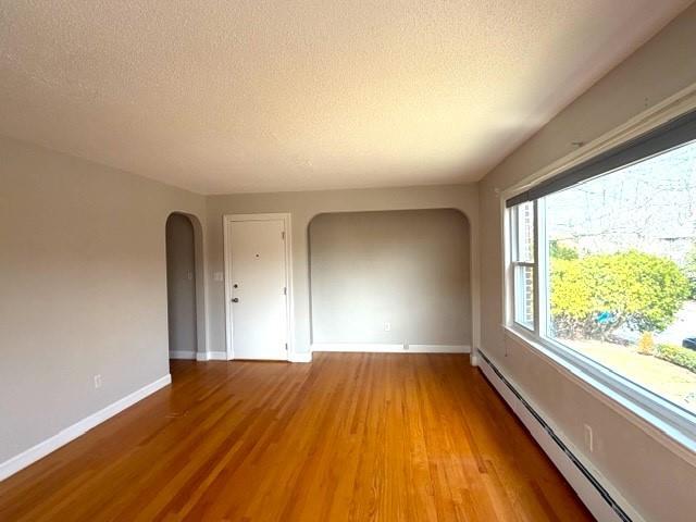 Building Photo - 216 Harris Ave