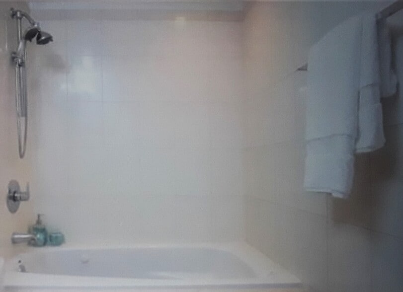 2nd Bathroom - 1580 Great Hwy