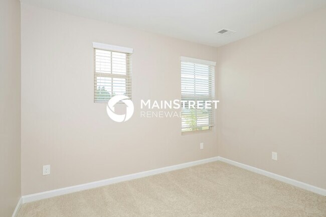 Building Photo - 4 Bedroom Pet-Friendly Home in Locust Grove, GA with Main Street Renewal