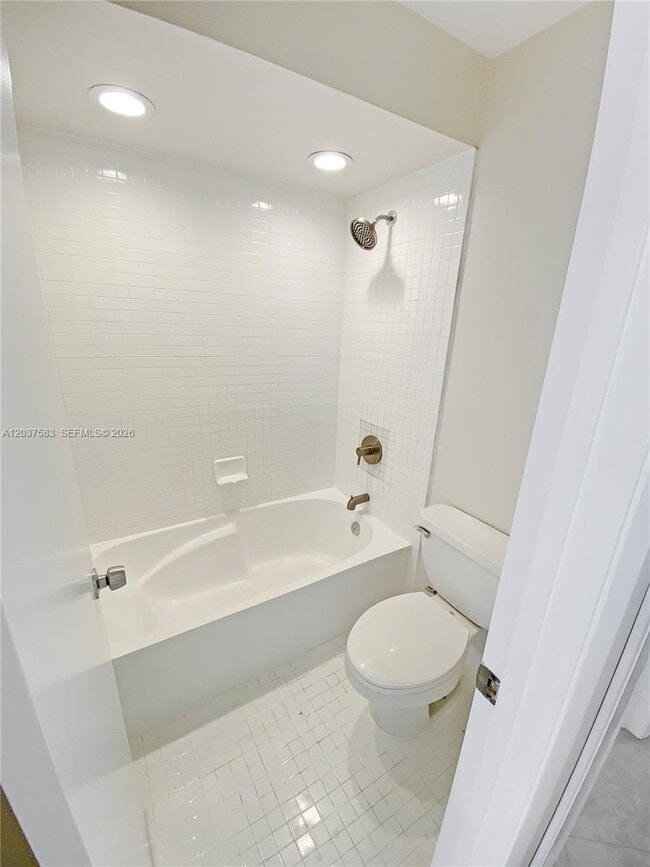 Building Photo - 14980 SW 48th Terrace