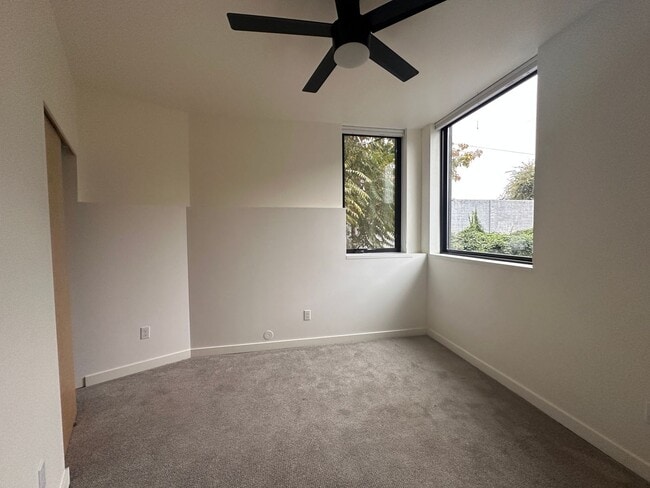 Building Photo - Modern Architecture in a Stunning Coliving Building! Amazing Neigborhood!