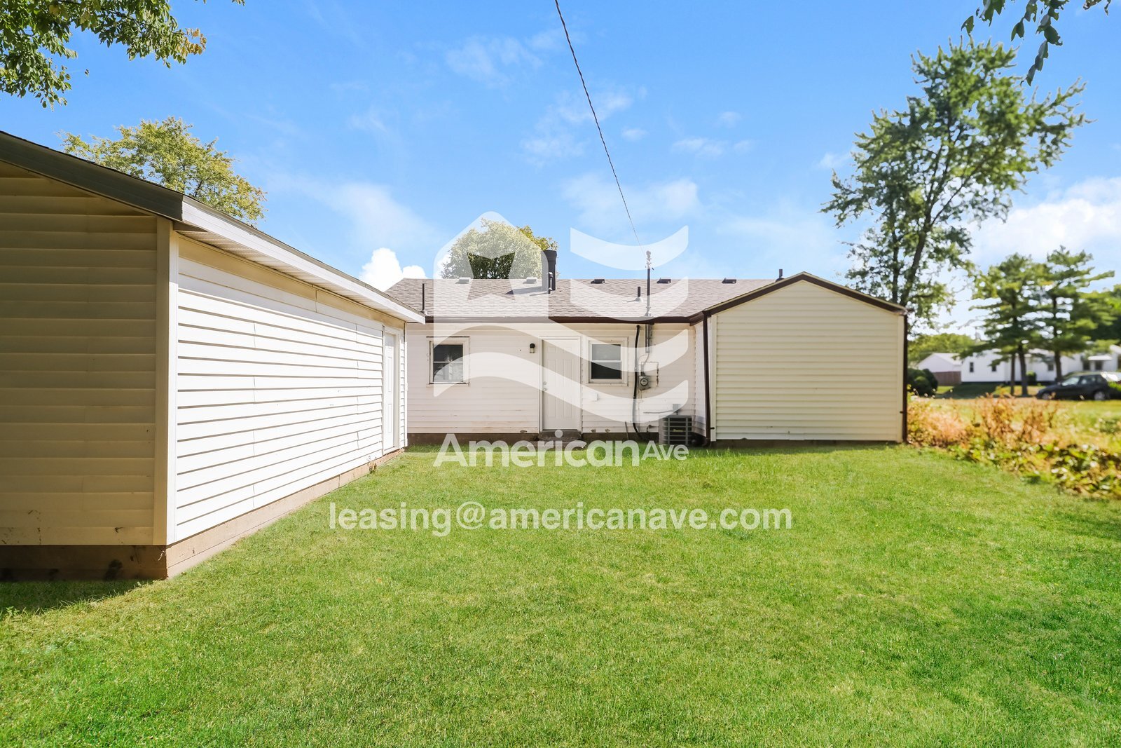 Building Photo - 649 Oakleaf Dr