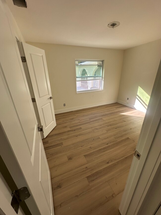 Building Photo - 3111 W Spruce St