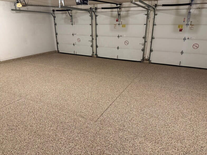 Building Photo - 13277 N 101st St