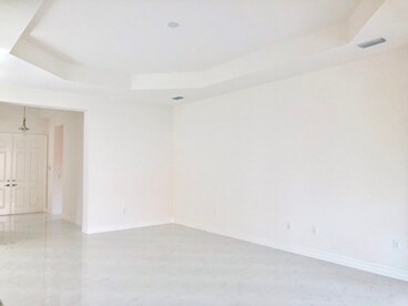 Building Photo - 13711 Callisto Ave