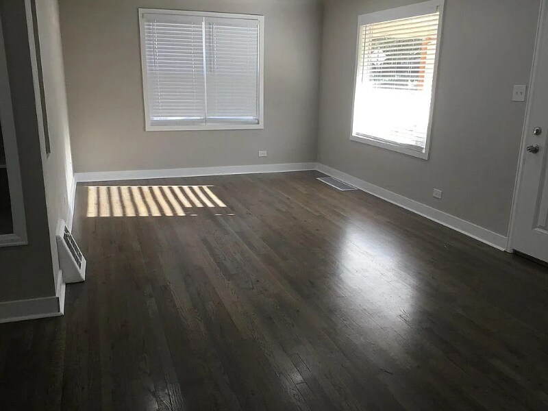 Building Photo - 2540 S High St