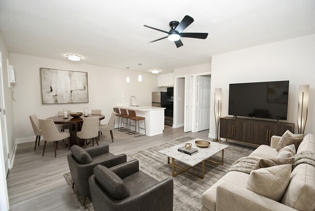 Building Photo - 2515 Yoakum Blvd