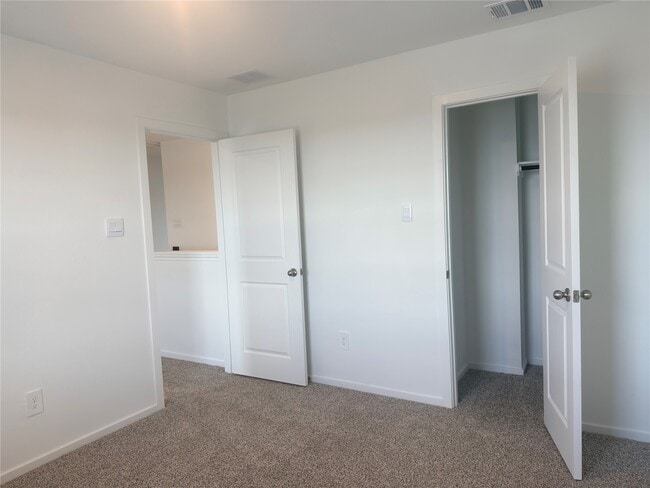 Building Photo - 1214 Sandy Shore Ln