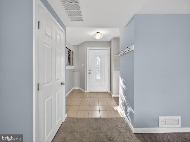 Building Photo - 1277 Beverly Rd