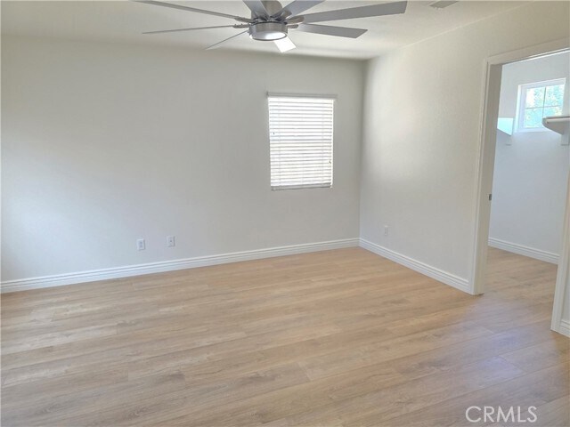 Building Photo - 31532 Royal Oaks Dr