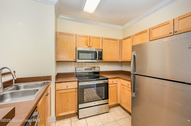 Building Photo - 6470 Borasco Dr
