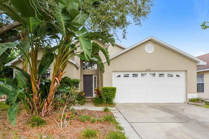 Primary Photo - 8059 Birman St