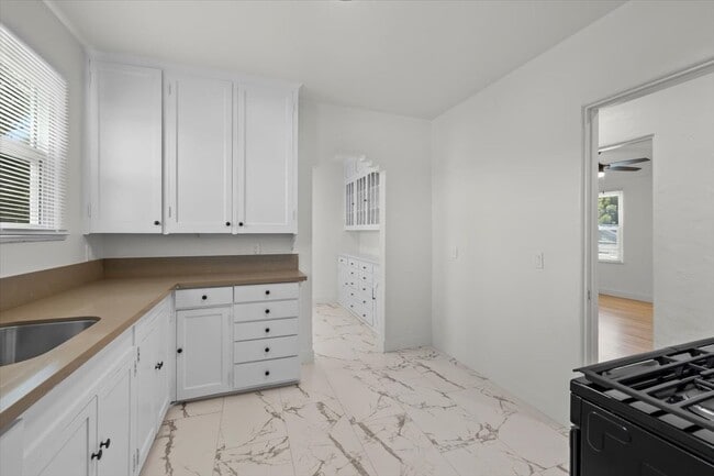 Building Photo - 1222 Aldine Ct