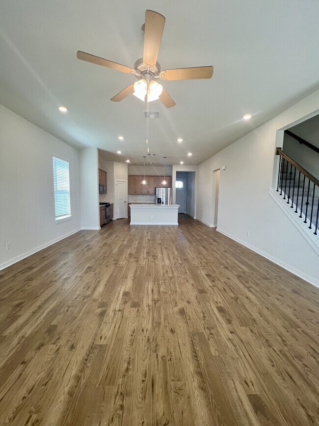 Building Photo - 14438 Inspiration Pt