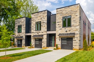 Building Photo - 4701 Walden Ct