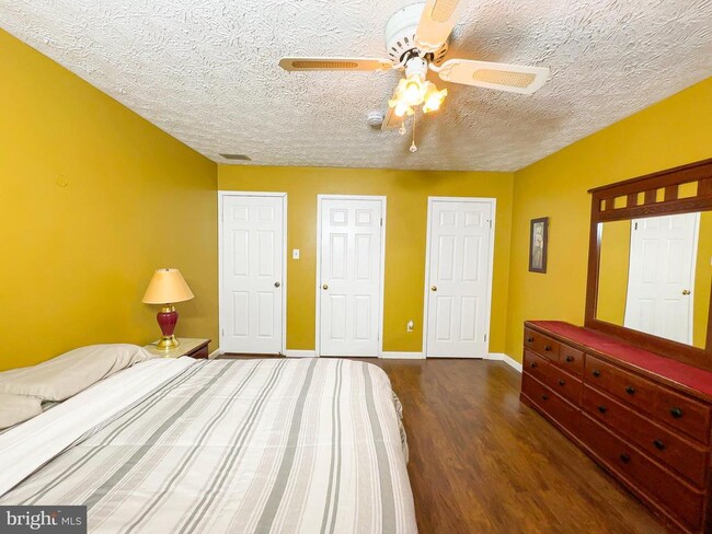 Primary Photo - 107 Bonhill Dr