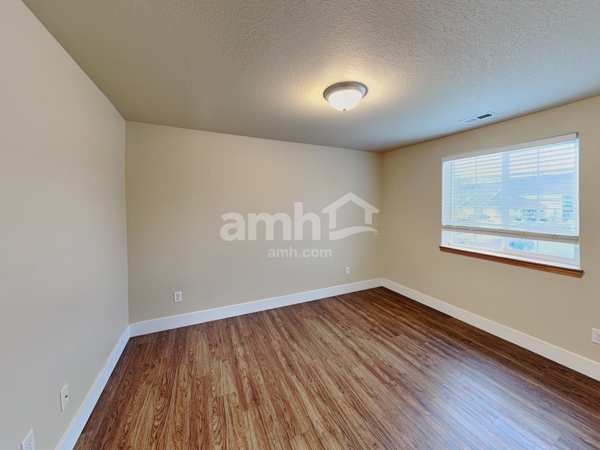 Building Photo - 2522 Char Cir NW